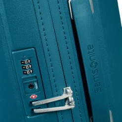 Samsonite Hi-Fi 4 Wheel Expandable Extra Large Suitcase - 81cm -Travel Gear Shop 132800 1686 HI FI SPINNER 5520 EXP LOCK 75873.1665048860