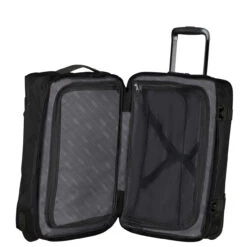 American Tourister Urban Track Wheeled Cabin Duffle - 55cm 37 American Tourister Urban Track Wheeled Cabin Duffle - 55cm -Travel Gear Shop 143163 0423 URBAN TRACK DUFFLEWH S INTERIOR 54631.1655463114