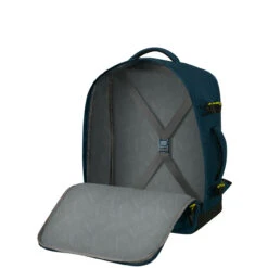 American Tourister Take2Cabin EasyJet Backpack M -Travel Gear Shop 149175 0528 TAKE2CABIN CASUAL BACKPACK M INTERIOR 76562.1695035902