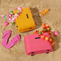 IT Luggage Momentous - Vanity Case (Mango Sorbet) -Travel Gear Shop 17 35d53913 cb8b 4fb4 a189 f8bc51b32cab