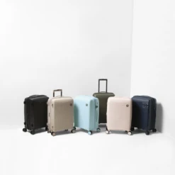 IT Luggage Spontaneous - Cabin (Feather Grey) 21 IT Luggage Spontaneous - Cabin (Feather Grey) -Travel Gear Shop 2 1455273a 5303 491b 88fc d20c03886e8d