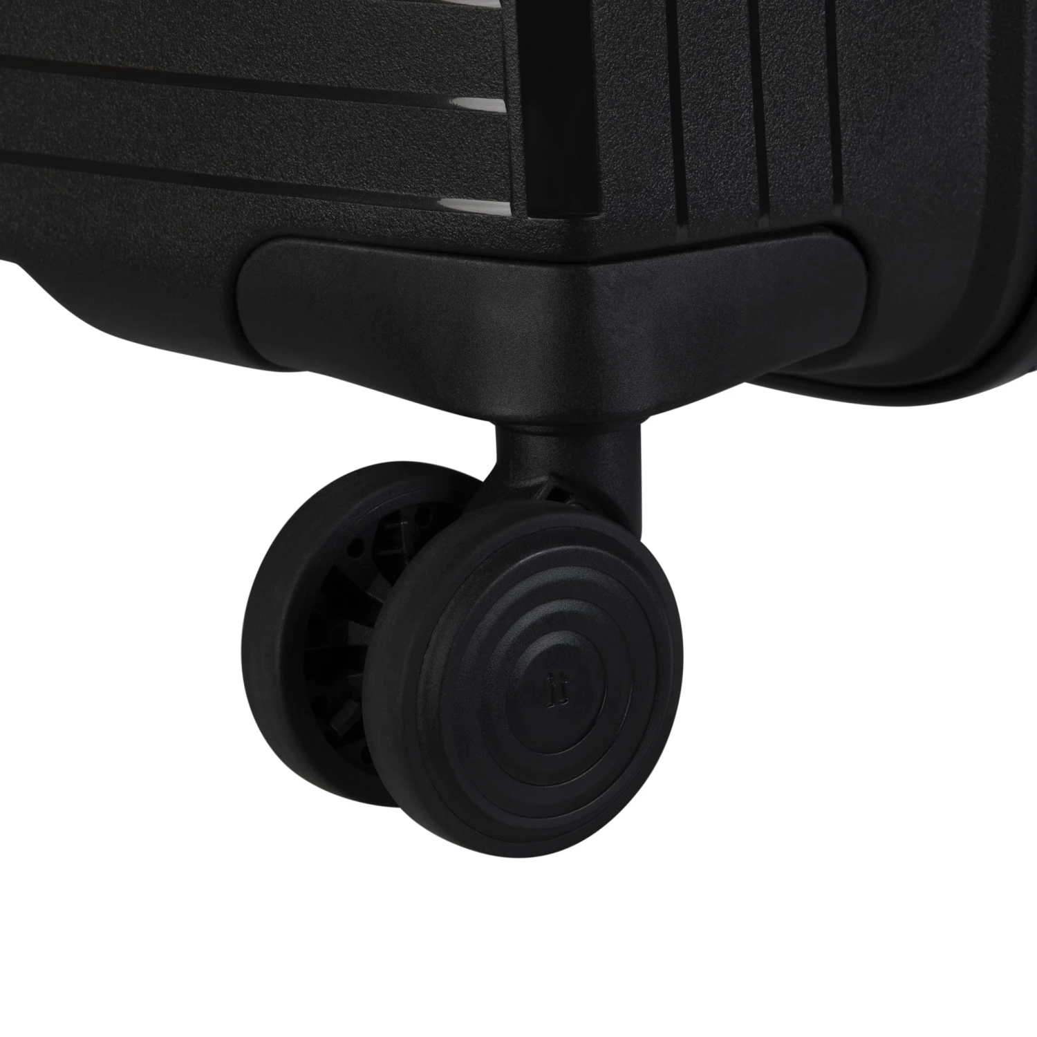 IT Luggage Spontaneous - Medium Plus (Black) 8 IT Luggage Spontaneous - Medium Plus (Black) - Image 8