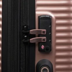 IT Luggage Helixian - Cabin (Metallic Rose Gold) -Travel Gear Shop 32898 UK16 2842 08MetallicrosegoldS397SSTSAlock bcfb0c00 763e 42cd 85cb 24b39ef64e3e
