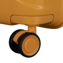 IT Luggage Momentous - Cabin (Mango Sorbet) -Travel Gear Shop 32912 UK15 2886 08MangosorbetSSWheel 9d4138fd 1eee 4136 b98e db1dc4f988c3
