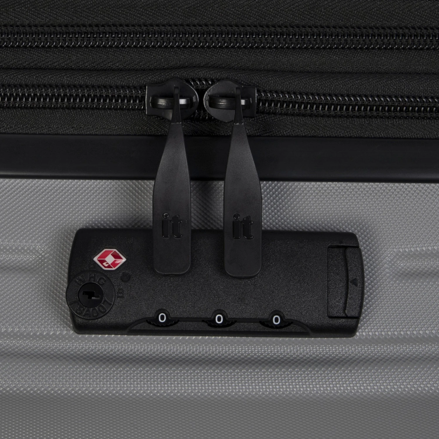 IT Luggage Eco-Protect - Underseat (Silver) 2 IT Luggage Eco-Protect - Underseat (Silver) - Image 2