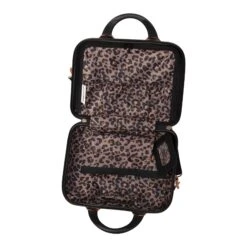 IT Luggage Glitzy - 5pc Set (Black) -Travel Gear Shop 33109 UK16 2888A15SSInterior 2ce22dcb c32e 4e3c 9cab 552d5fc9e25a