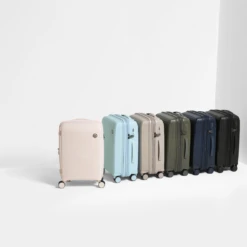 IT Luggage Spontaneous - Cabin (Olive Night) -Travel Gear Shop 3 0dbcb73c 333a 4c49 a9fb 73de3fa1cc62