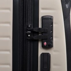 IT Luggage Lineal - Cabin (Oyster) -Travel Gear Shop 61328 US16 2631 08OystergrayS821SSTSAlock 8fffb51a 2abe 480b 8a9c 8a666056ea7d
