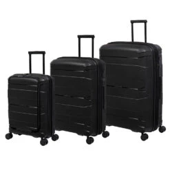 IT Luggage Momentous - Cabin (Black) 15 IT Luggage Momentous - Cabin (Black) -Travel Gear Shop 61386 HK15 2886 08BlackS001SSFrontpanel