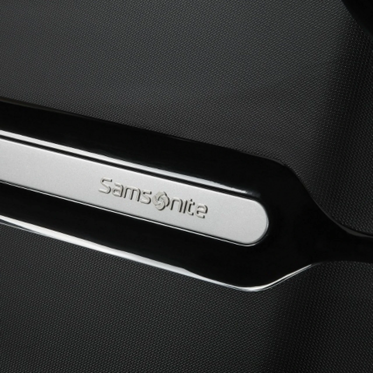 Samsonite Flux 4 Wheel Expandable Suitcase - 68cm 9 Samsonite Flux 4 Wheel Expandable Suitcase - 68cm - Image 9