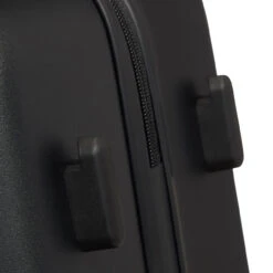 Samsonite Quadrix 4 Wheel Large Suitcase - 75cm 39 Samsonite Quadrix 4 Wheel Large Suitcase - 75cm -Travel Gear Shop QUADRIX SPINNER BOTTOM STUD 1 80177.1689856872