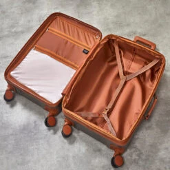 Rock Carnaby 4 Wheel Exp Cabin Suitcase - 56cm 37 Rock Carnaby 4 Wheel Exp Cabin Suitcase - 56cm -Travel Gear Shop Rock Carnaby TR 0219 PLA Interior 65180.1660573766