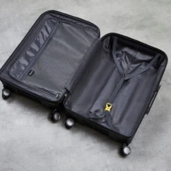 Rock Bali 4 Wheel Exp Medium Suitcase - 65cm -Travel Gear Shop TR 0235 BLK Interior 62781.1661167976