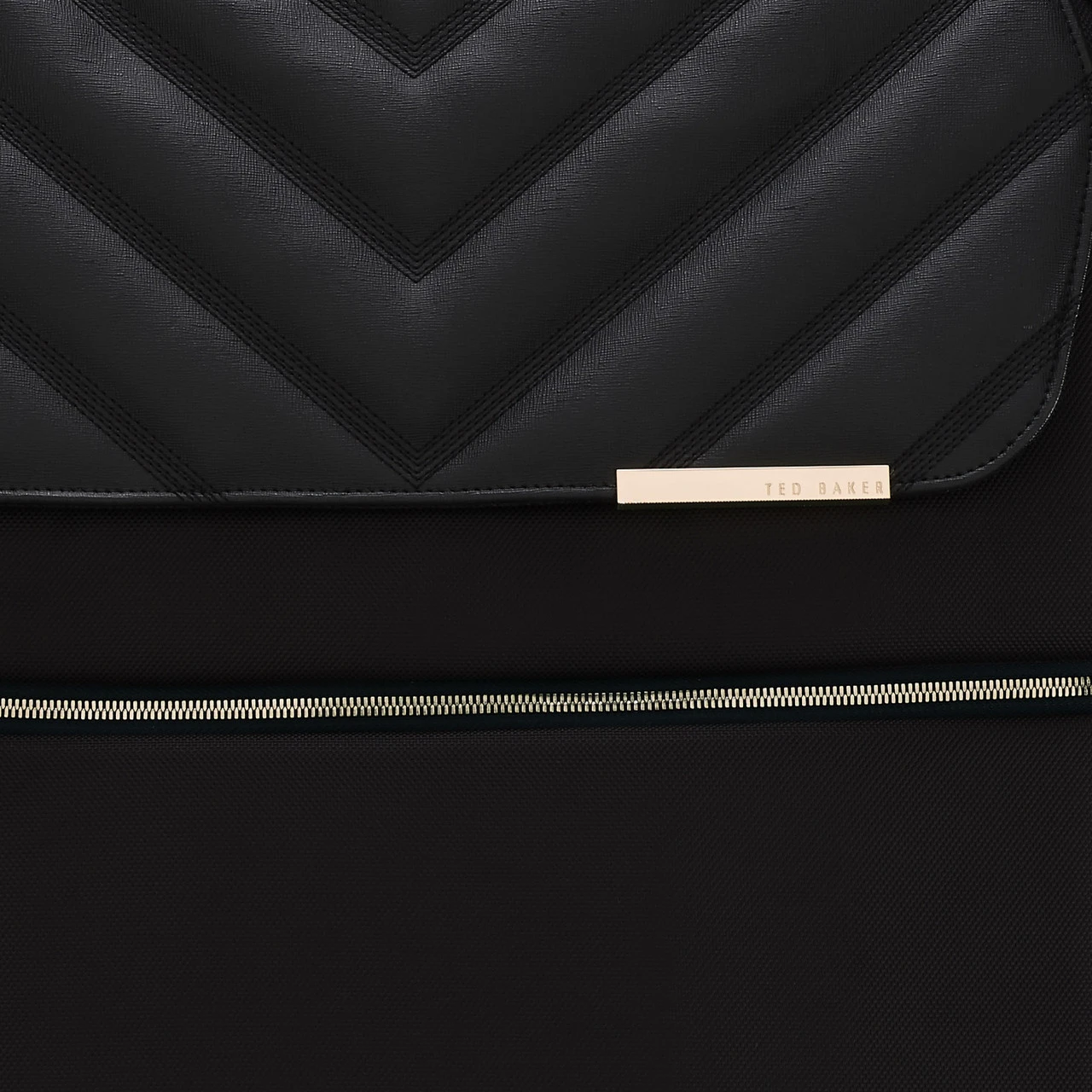 Ted Baker Albany Eco 4 Wheel Medium Suitcase - 69cm 9 Ted Baker Albany Eco 4 Wheel Medium Suitcase - 69cm - Image 9