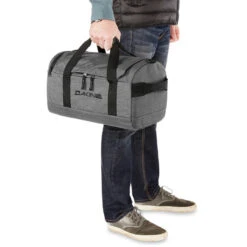 Dakine EQ 25L Duffle Bag - 43cm -Travel Gear Shop bw d10002933 1200 4 57950.1682695134